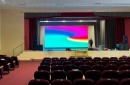 На сцене актового зала Брестского государственного технического университета установлен светодиодный экран